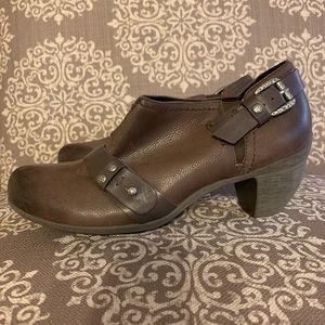 OTBT Brown Booties